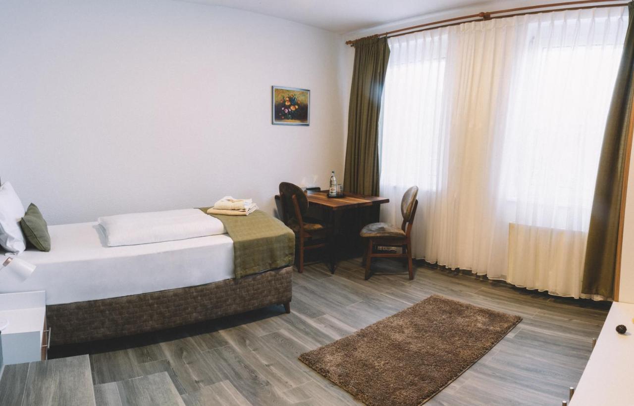 E&B Hotel Korb Екстер'єр фото