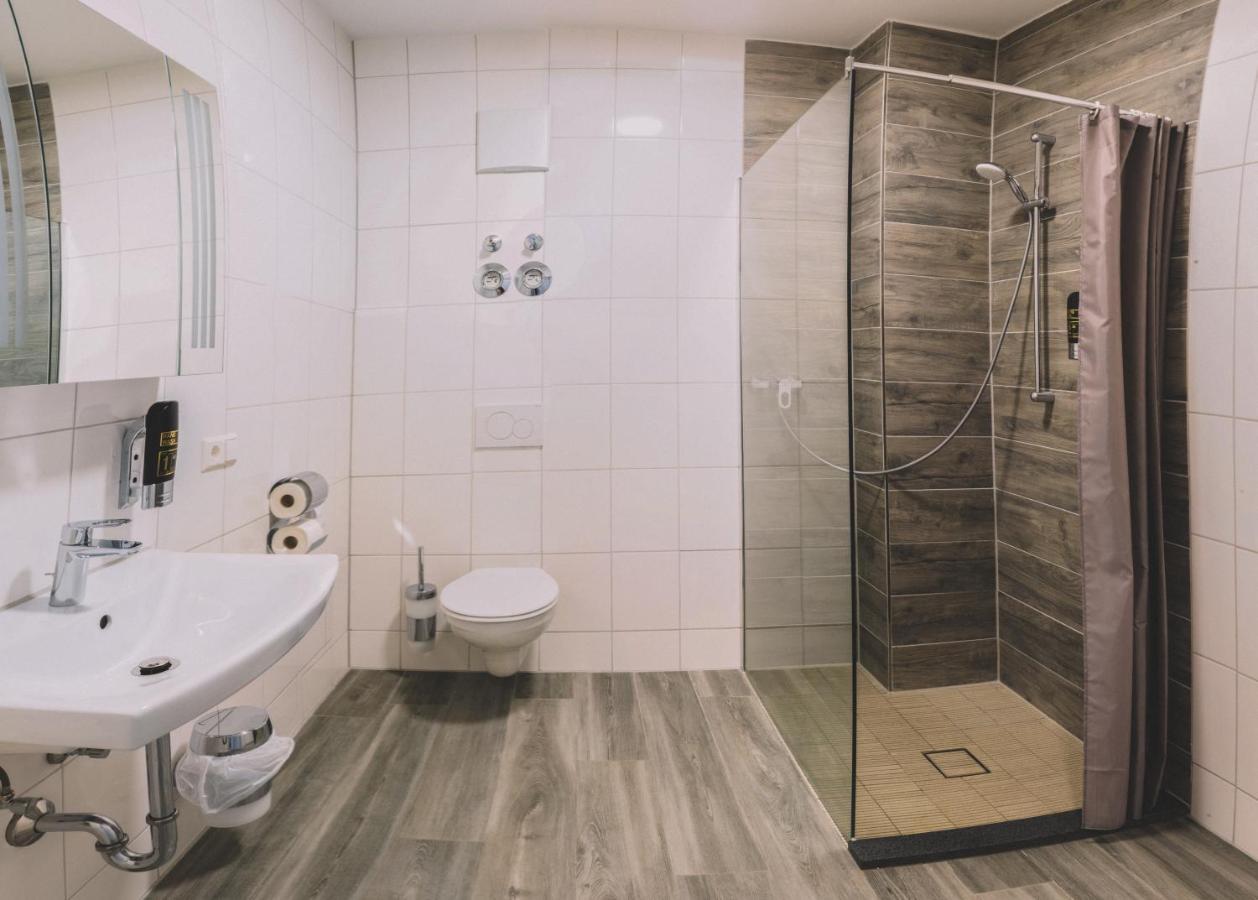 E&B Hotel Korb Екстер'єр фото