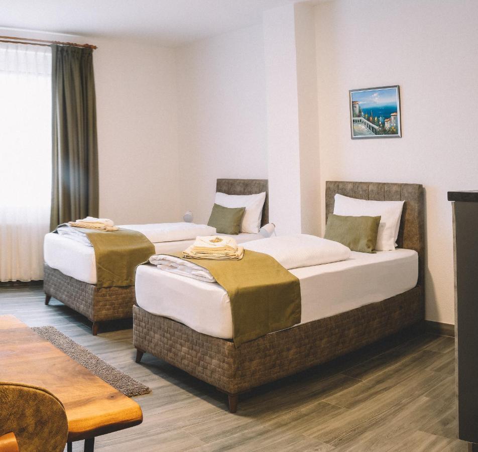E&B Hotel Korb Екстер'єр фото